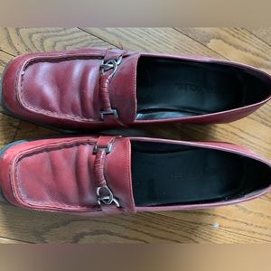 ——-SOLD
AEROSOLES | 7 | loafers red burgundy leather comfortable shoe with heel